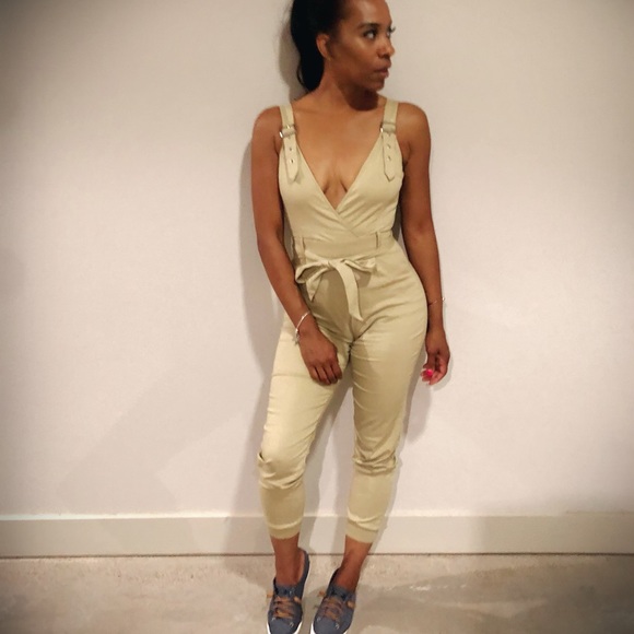 Jumpsuit - Picture 1 of 3